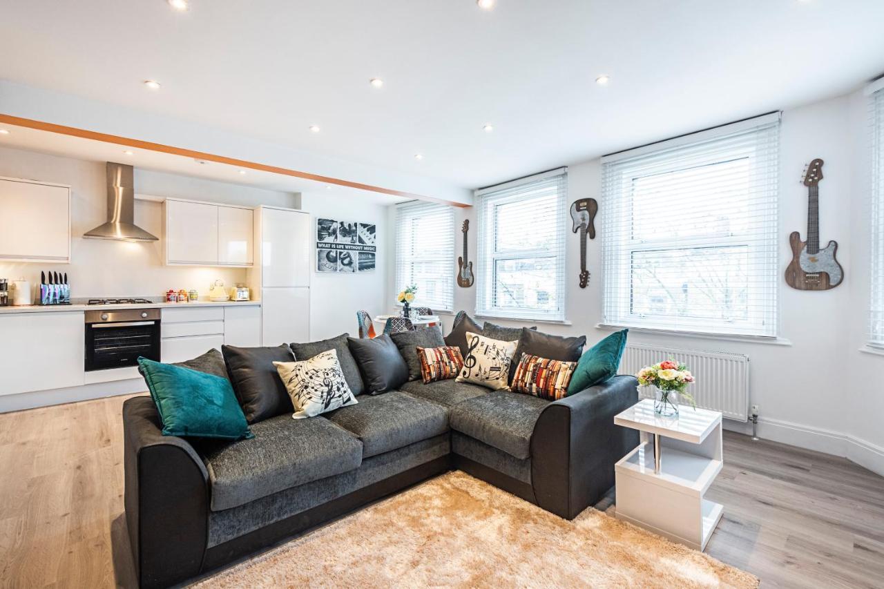 Appartement Cozy And Serene Brand-New Flat In Kilburn, Londres Extérieur photo